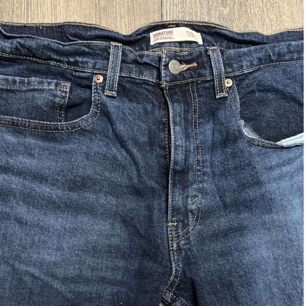 Levi Strauss Signature Jeans Mens Size 34x30 Blue Denim Relaxed Bootcut Blue Exc - Picture 2 of 4